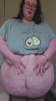 Goddess Bathroom Belly Play