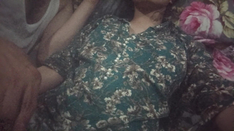 Rocky and Ria: Pierwszy raz z przyrodnią siostrą Yonger część 1