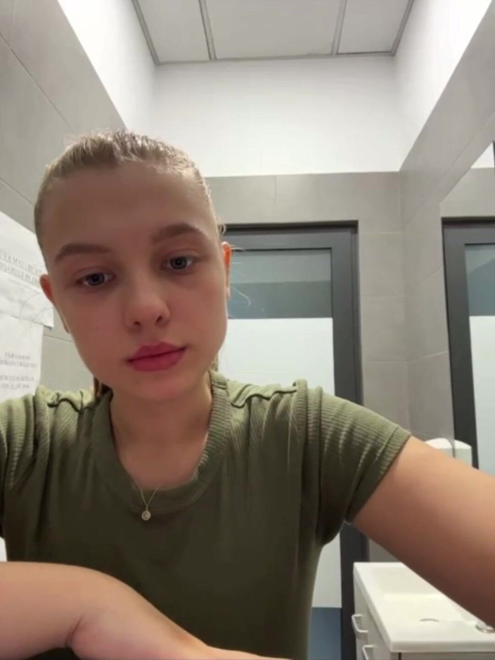 JuiceLussie: Bláznivé šukání v tělocvičně