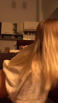 Onlyfans Sample - Kompilace soukromých videí 