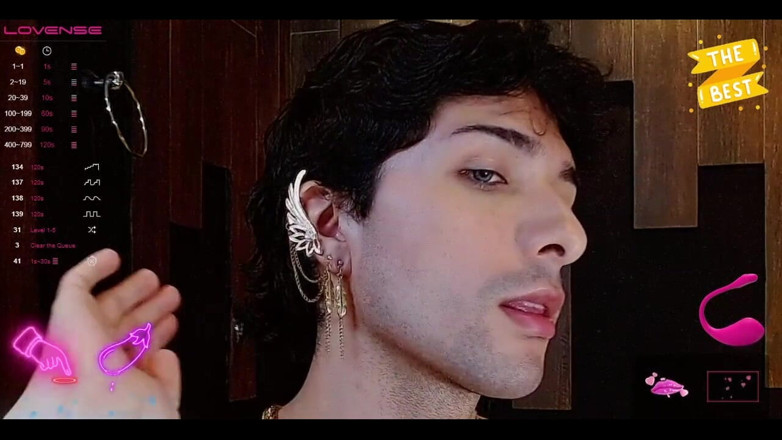 Diego_latinboy: กูอยากได้นมใส่หน้า