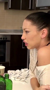 Rahasia anal Mia Diamond. - adegan #02
