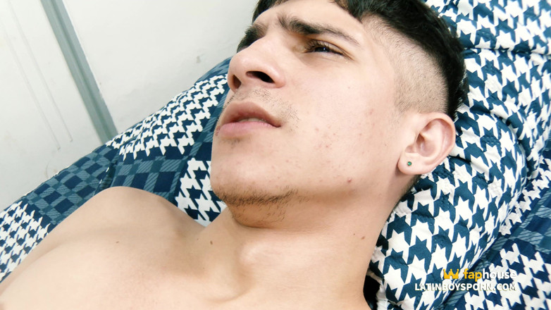 Latino boys porn: Apolo David Fucks Teo