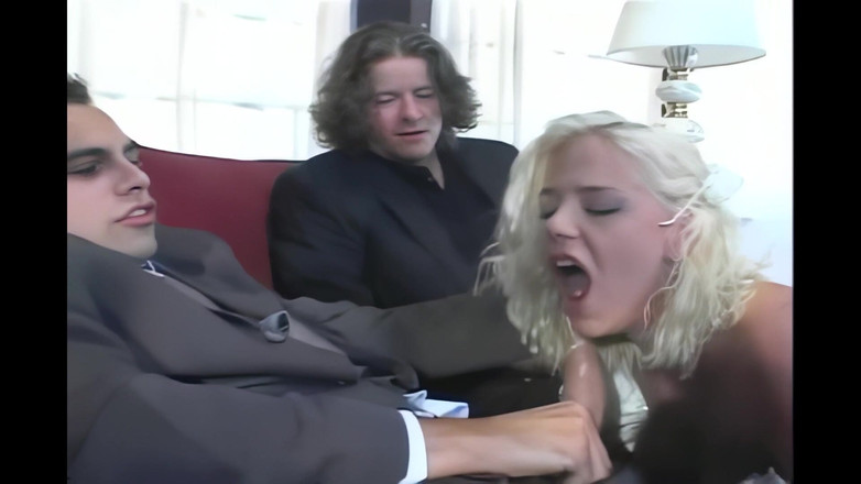 Double Penetration Party: Drei Bei Der Hochzeit