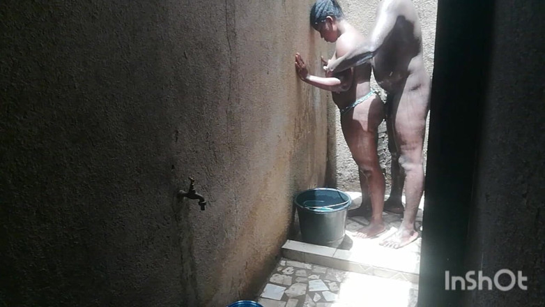 Pornsexlive: The Taste of Making Love in the Shower Is More...