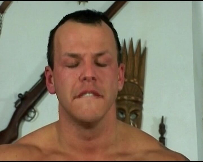 German Amateur Videos: Německé děvky jsou tady, aby je šukali ve trojce