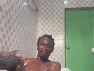 Demi sexual teaser: Sau khi tắm cho thấy chàng trai làm tình một