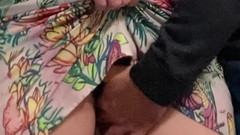 PriyaNaavya: Doamne!! Bătrânul mă masturbează în metrou