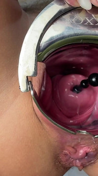 Crazywifeslut Cervix and Peehole Play