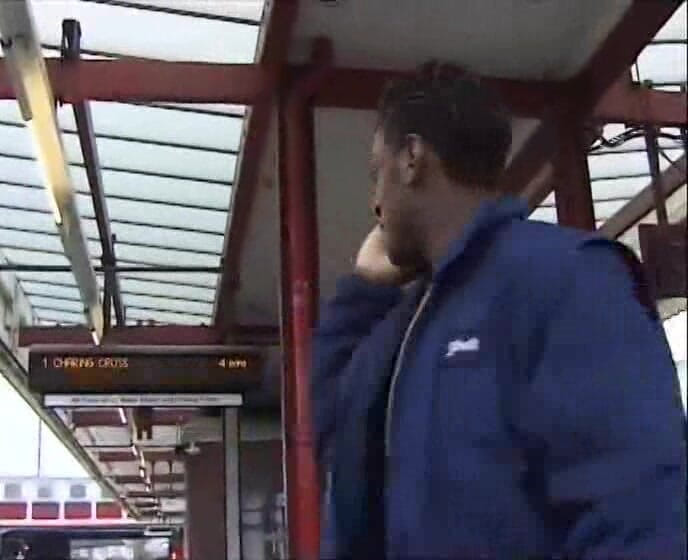 British Blue Movies: Le avventure britanniche di big Omar: scopano il culo di...