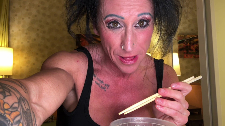 Kandylegsxxx: Gulp Şükran Günü: Tanrıça Kandy seni boğazından yutuyor
