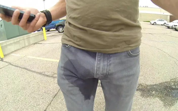 Lapetus: Wetting my jeans in a mall
