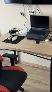 Viděl jsem kamarádovo velké péro nemohlo stavět na odpor a dal mu hluboké kouření, část 1