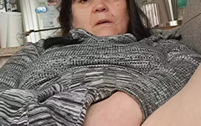 Mommy big hairy pussy: Looking Under the Dress, the Hairy Pussy Is Wet