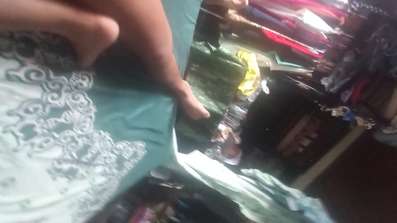 E-Alfa: 그냥 자신을 하자, 당신의 남편은 이것에 대해 알지 못할 것입니다