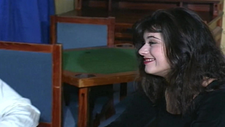 Vintage megastore: Incrível vídeo pornô vintage dos anos 80 com uma morena italiana...