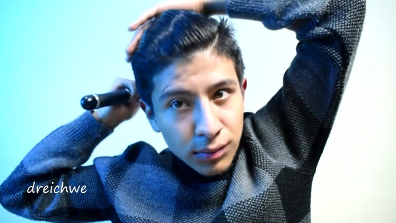 Dreichwe: Hairstyle in my room