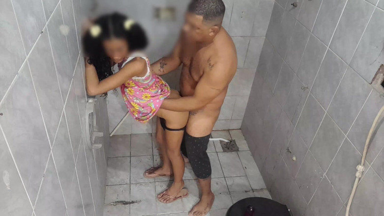 Bebes vagabundas: Nevlastní dcera s krásným a velkým zadkem děkuje svému nevlastnímu...