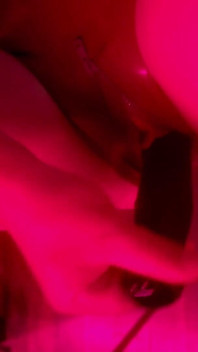 라텍스의 BDSM 그네에서 하드 빌어 먹을