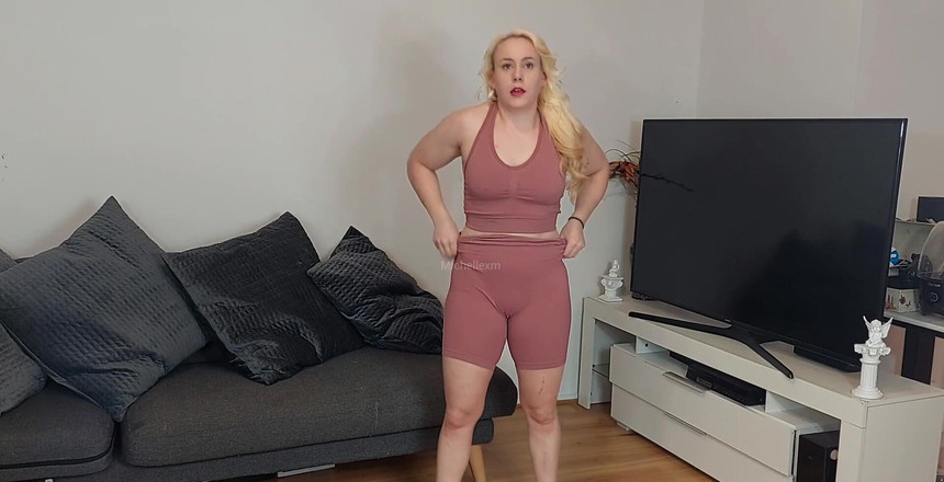 Michellexm: Sexy und enge Fitnessstudio-Outfits in stangentanz-Kleidung und Fitnessstudio-Unterwäsche enthalten