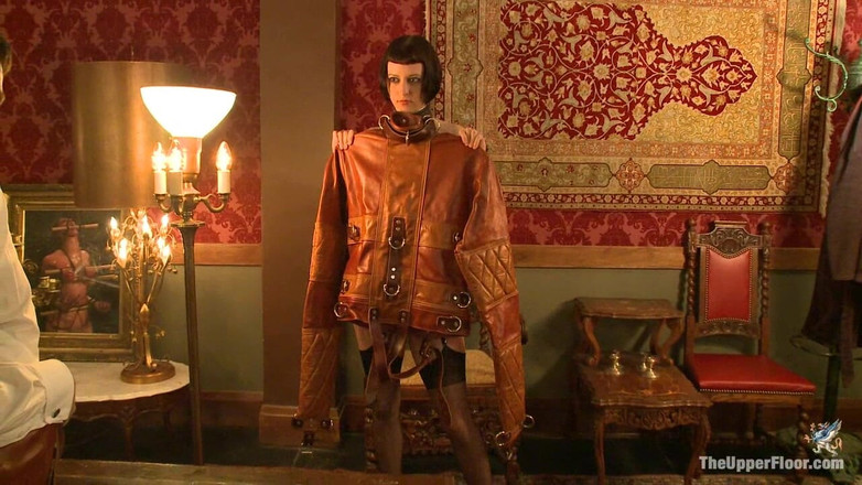 The Upper Floor by Kink: Séance de service : Tour de l’Armure, partie 2