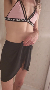 Shaved Sissydick