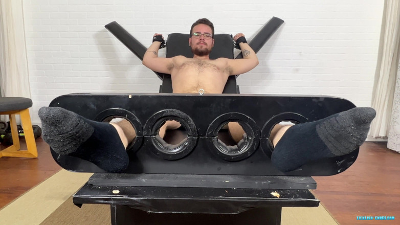 Ticklish Chubs: Cdubs Uses the Safe Word