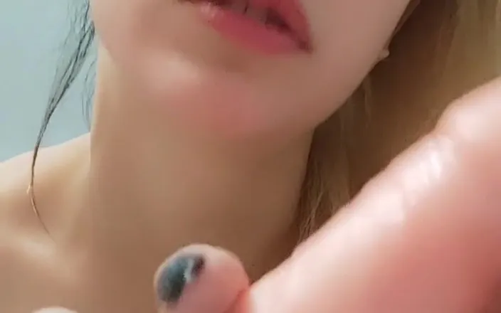 DivinaMaruuu: Good Night Baby, I'm Going to Sleep Wet