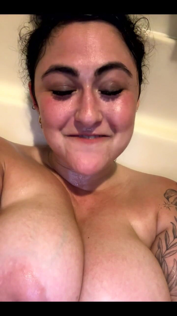 Josie Jaxxon: E' l'ora della storia!