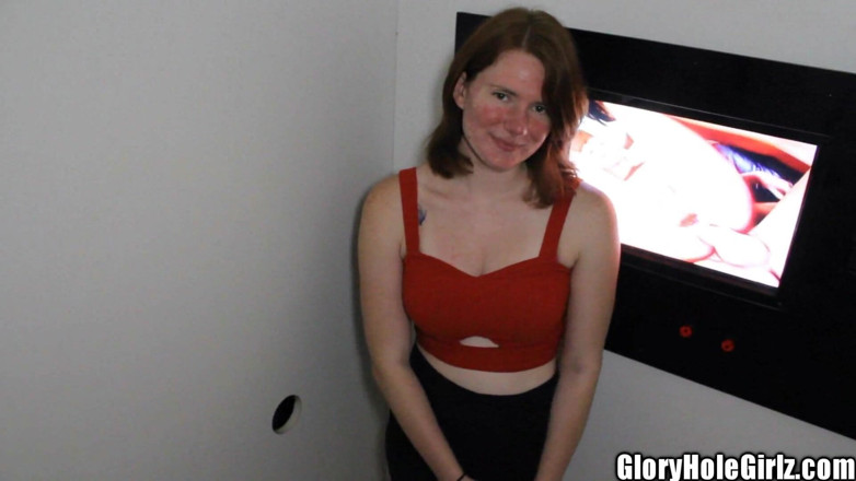 Glory Hole Girlz: Remaja Jerawat Lubang Gemilang Merah menghadapi creampie dan menelan batang...