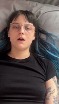Alice Zum Orgasmus Bringen