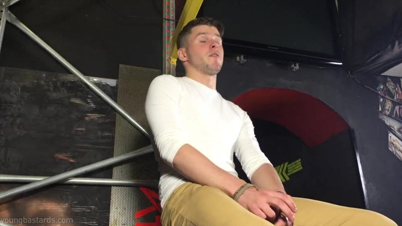 Young Bastards: Röportaj Dmitry Osten ekstra bonus