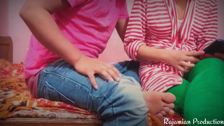 Raja Mian Production: Desi dospívající dívka ošukaná sousedem synem