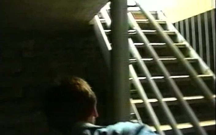 Gay 90's Vintage Porn: Matahală care se bucură de jocul oral # 3