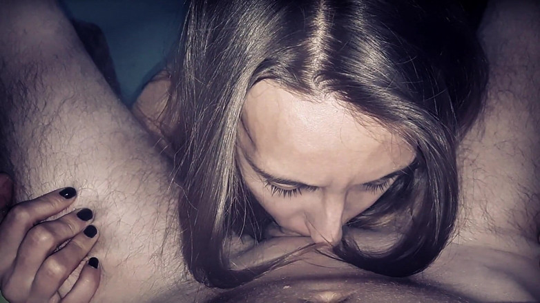 Naughty Adeline: Oral dölleme ile başka bir bakış açısı sakso