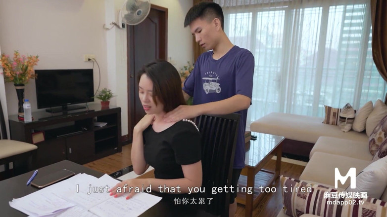 ModelMedia Asia: セクシーな義理の妹は宿題で私を助けます