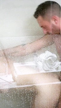 Secret Shower Affair at the Cheating Hotel!