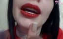 Goddess Misha Goldy: Đôi môi đỏ nhất