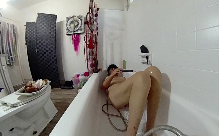 Lizzy Yum: Lizzy Yum Sd Iunie 2025 masturbare cu dilatare Amatoare cu excitare...