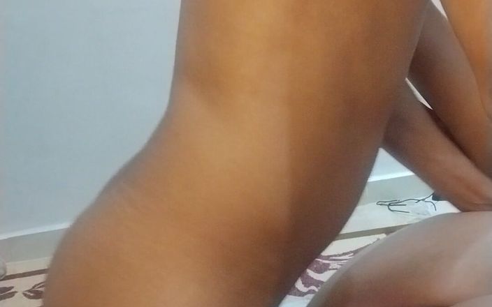 FackerMamie: Je suis un homme très coquin au sujet du sexe...