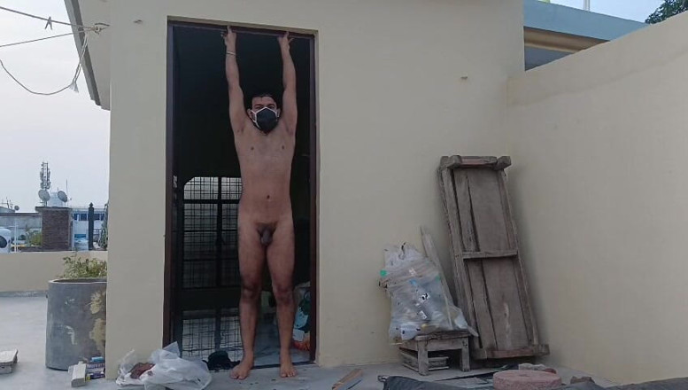 Sansuindia: Desi punjabi ragazzo nudo al mattino