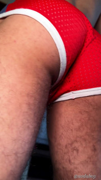 Creampie và nhỏ giọt tinh dịch từ con cặc của tôi