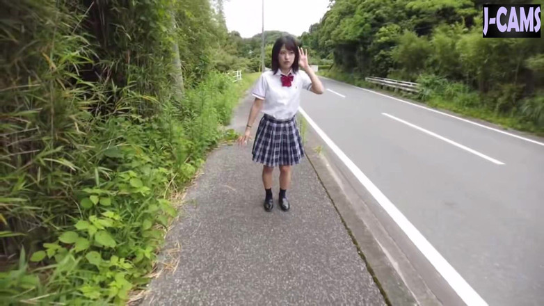 J-Cams: Очаровательная красотка. Игривое свидание с озорной улыбкой, часть 1