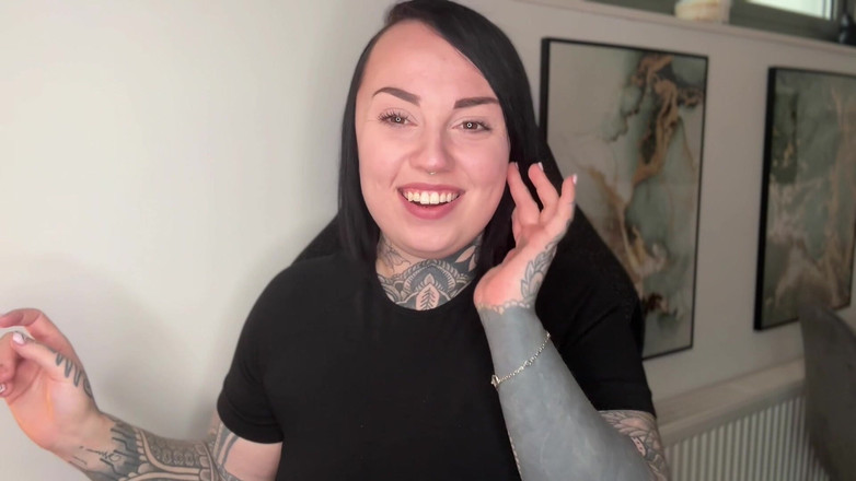 Miss Valentina: Executrixxx Вымогательство - фантазия