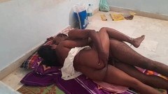 Desi palace: Pembantu rumah buatan sendiri lucah