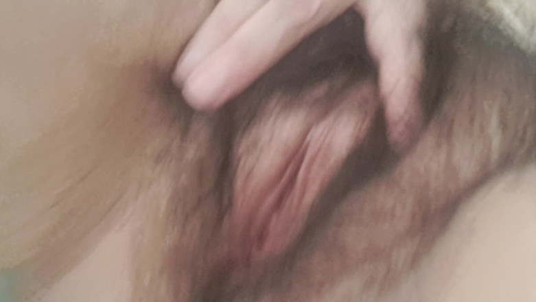 Mommy big hairy pussy: MILF Těsný zadek