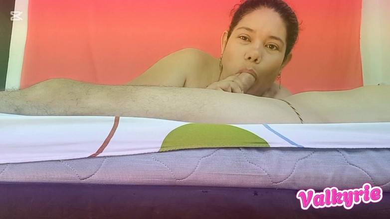 Valkyrie and Luigy Couple: Istri cantik melakukan apa yang paling dia sukai