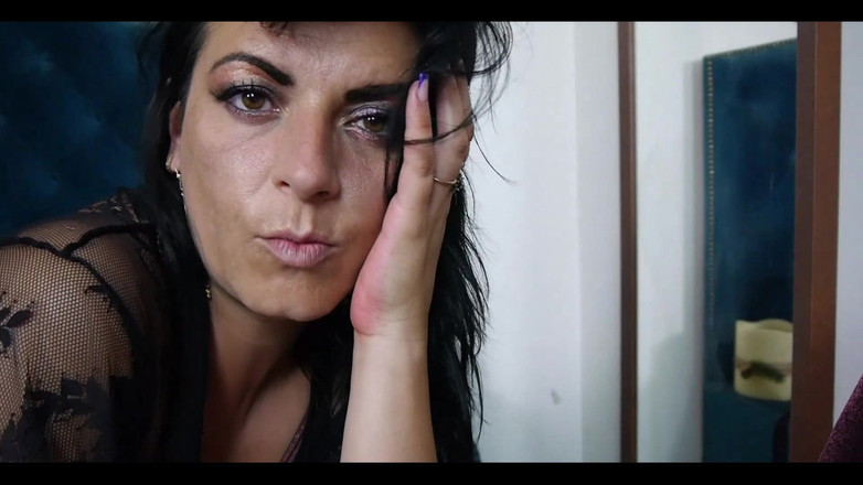 MilfyCalla: Would You Accept Me as Your Girlfriend?