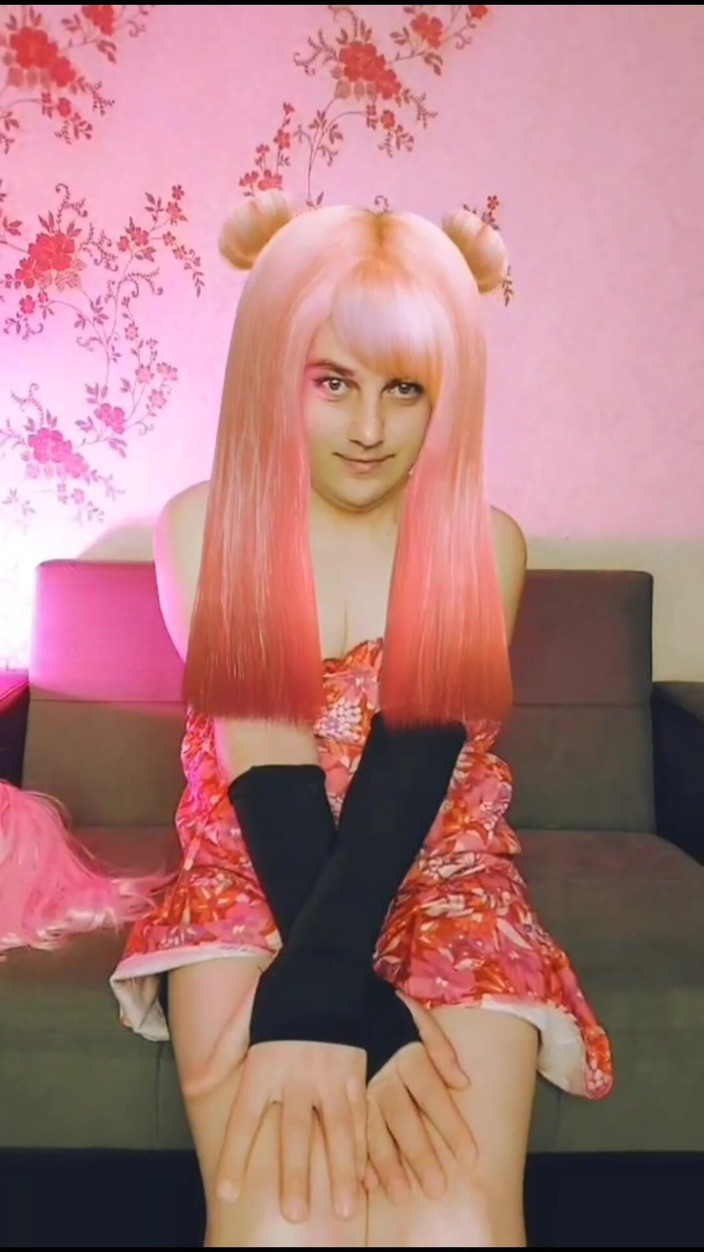 Kitty_Cross: Vampirish Beauty Attractive and Seductive