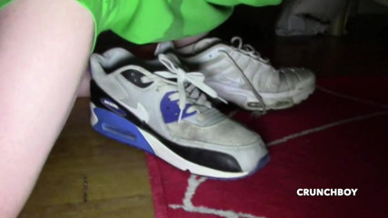 STRAIGHTS BOYS COERCED TO FUCK GAY: Leo dikongkek tanpa kondom oleh Tim Cosla dalam kasut sneaker...